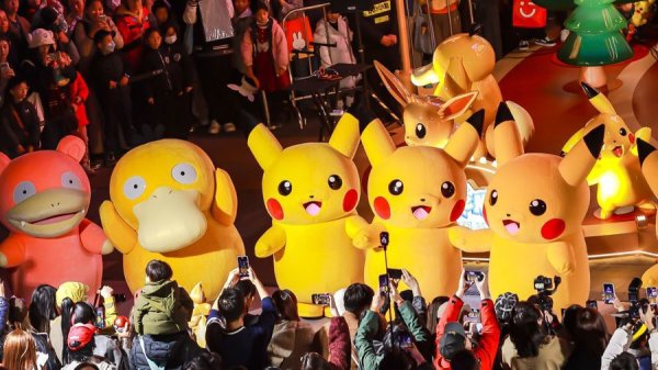 天弘优配 BFC外滩“冬日嘉年华”开启，多维场景塑造商业新体验